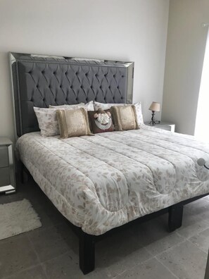 2 bedrooms, free WiFi, bed sheets - Departamento En Condómino Residencial El Milagro (San Miguel de Allende)