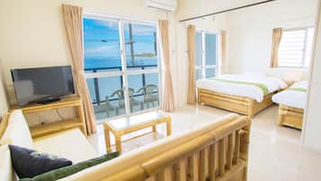 Standard Triple Room | Desk, free WiFi