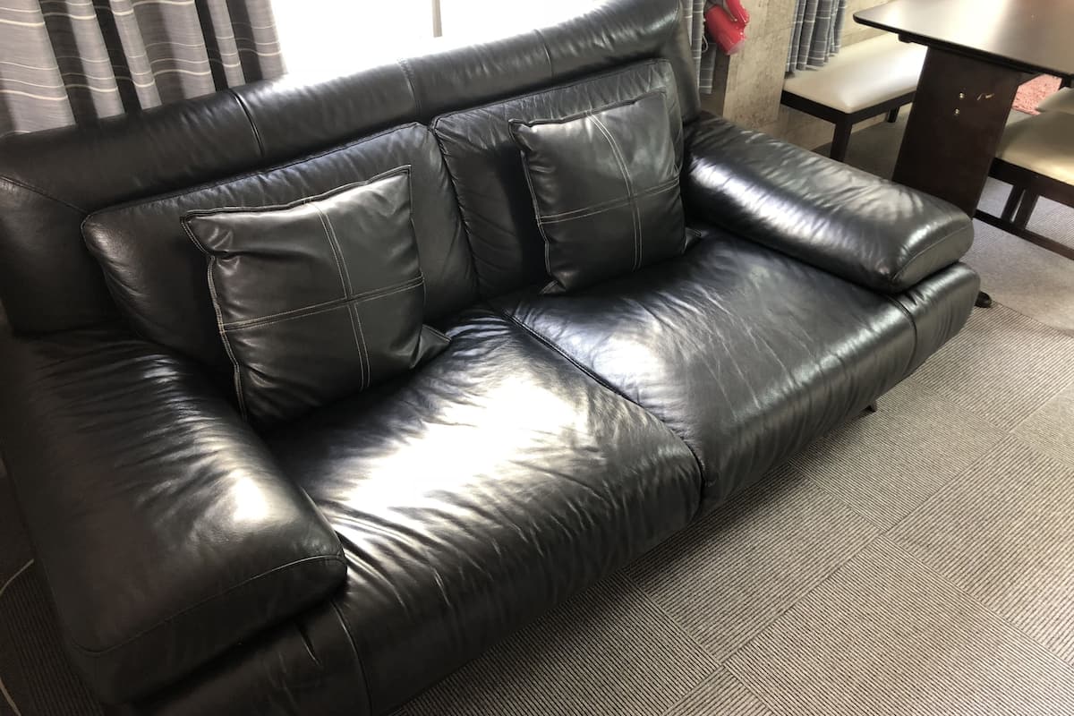 Apartment 301 | Laptop workspace, iron/ironing board, free WiFi, bed sheets