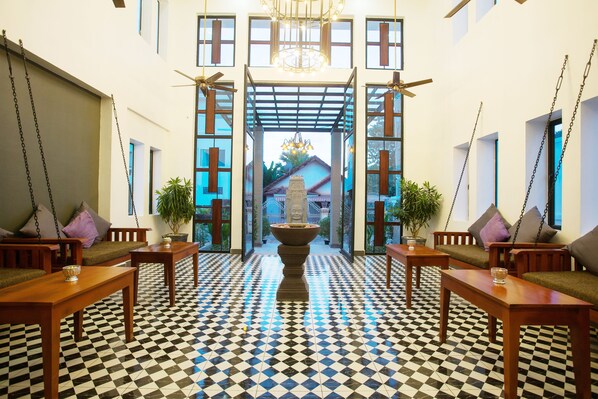 บริเวณนั่งเล่นที่ล็อบบี้