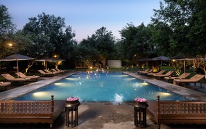 Private Villa @Mane Hariharalaya (Sister Property) | Egyptian cotton sheets, premium bedding, down comforters, pillowtop beds