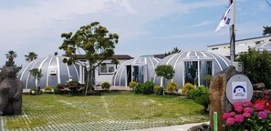 Front of property - Jeju Igloo Pension (Jeju City)