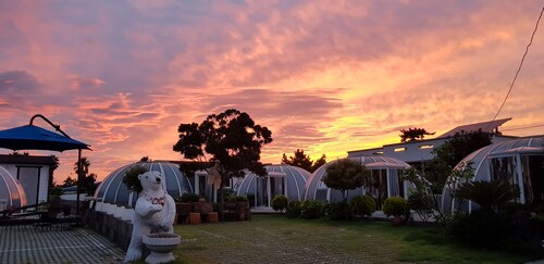 Jeju Igloo Pension
