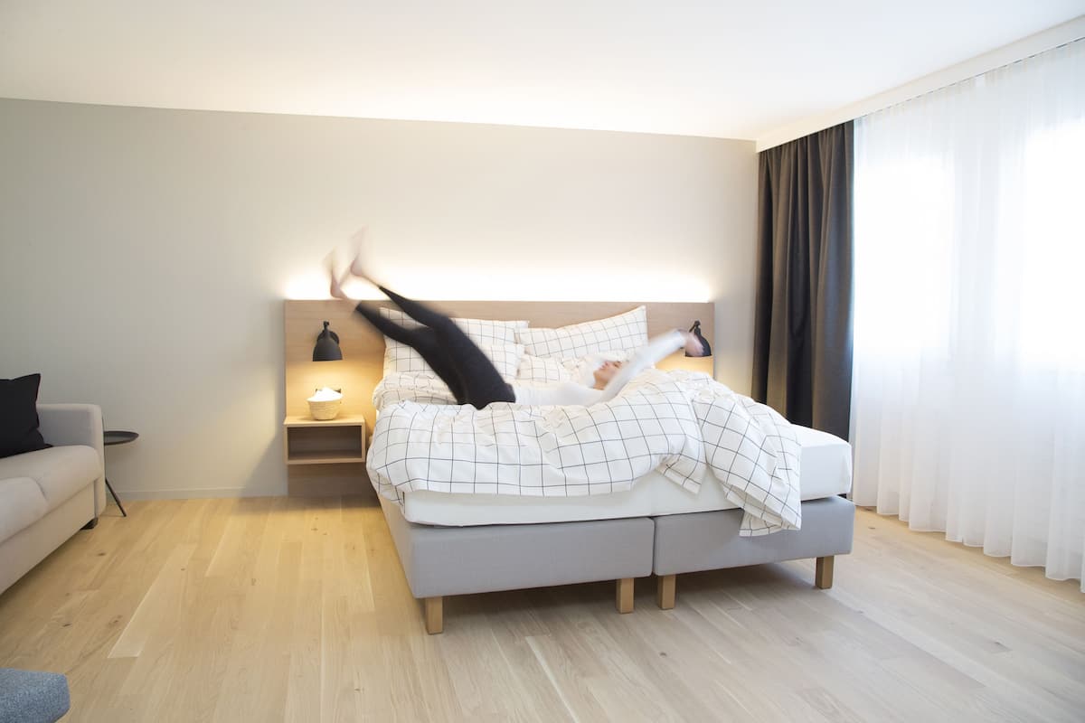 Egyptian cotton sheets, premium bedding, minibar, in-room safe