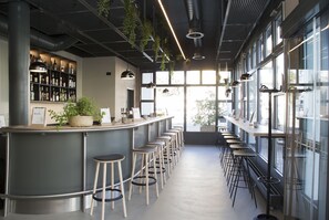 Bar (a l'allotjament)