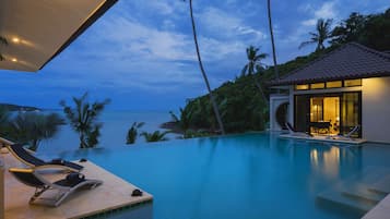 4-Bedroom Villa with Private Pool | Piscina particular