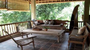 Villa, 2 Bedrooms | Living room