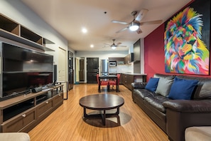 Comfort Apartment, 1 Bedroom, Balcony | Living room