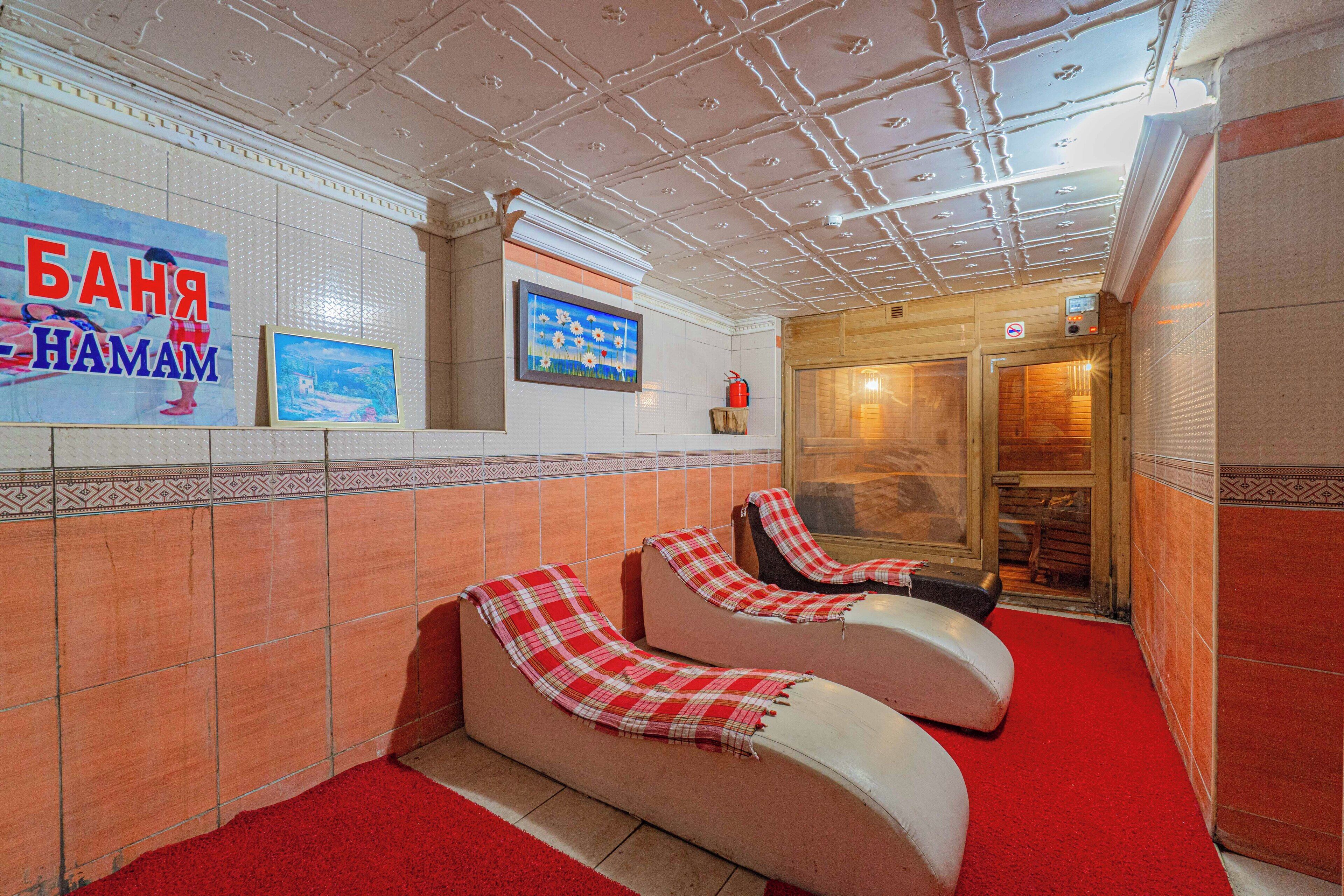 Een douche, gratis toiletartikelen, een haardroger, pantoffels