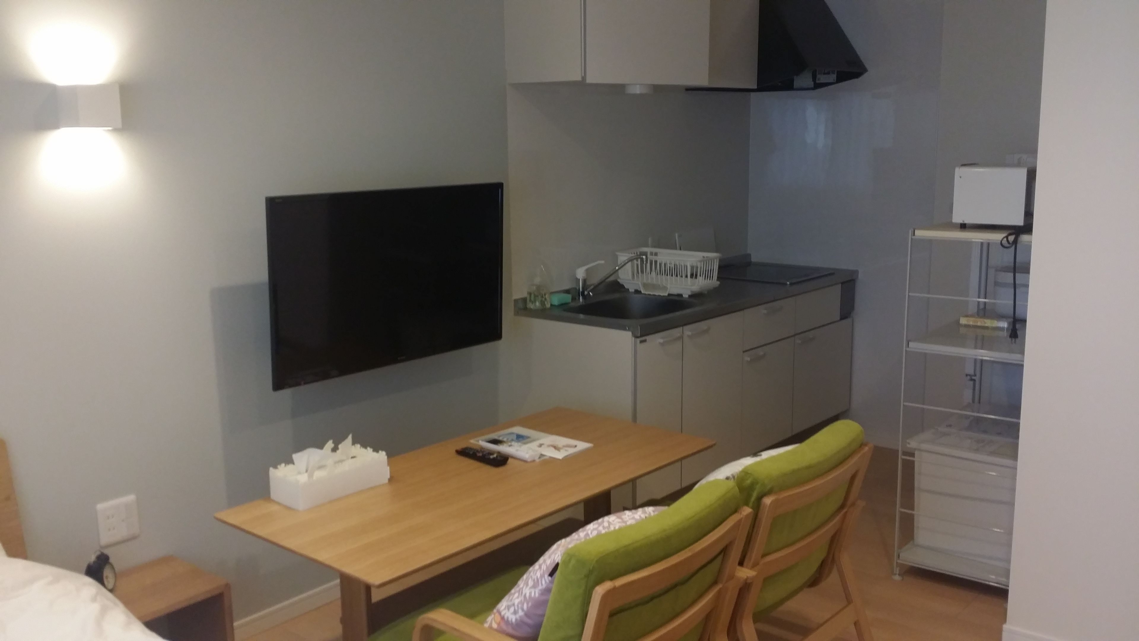 single room | private kitchenette | full-sized fridge, microwave, stovetop, rice cooker