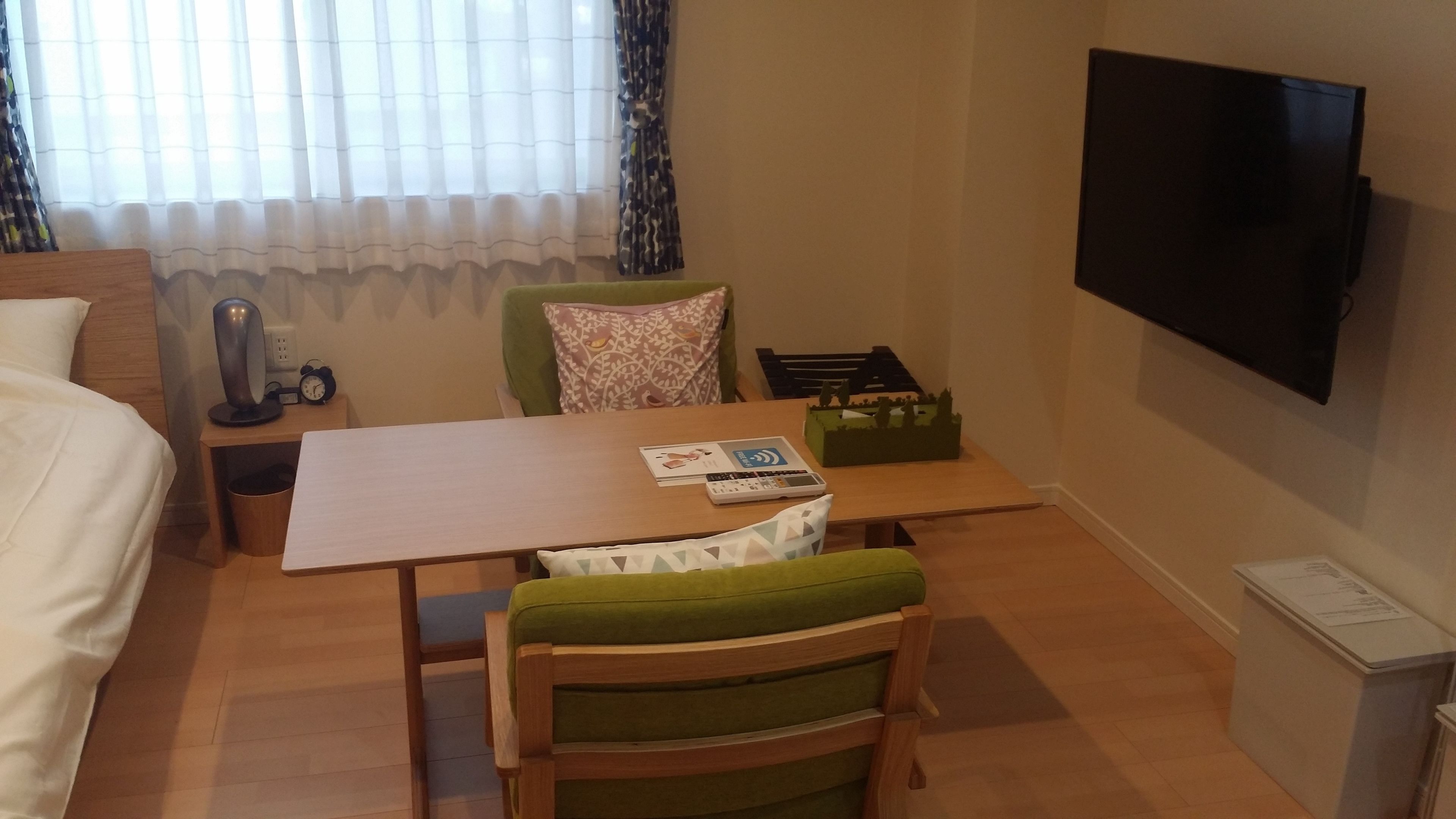 double room | 1 bedroom, in-room safe, individually decorated, individually furnished