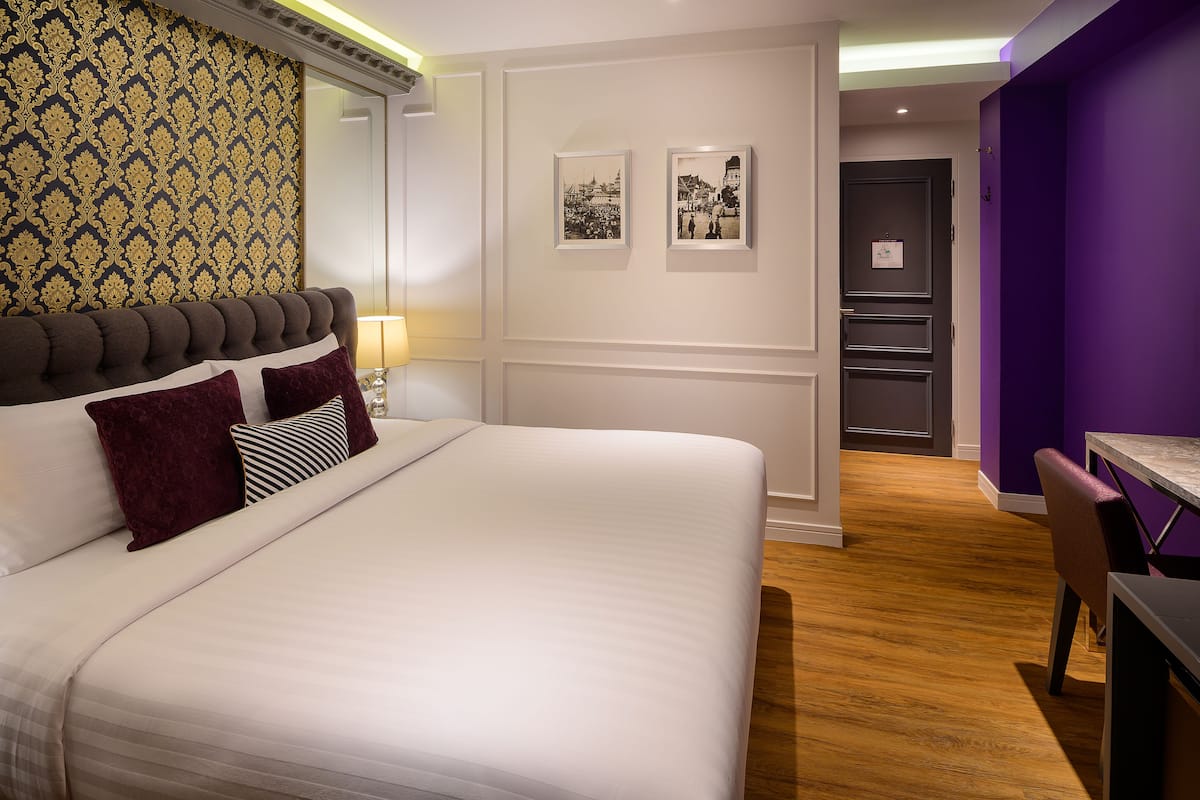 Minibar, in-room safe, desk, blackout curtains