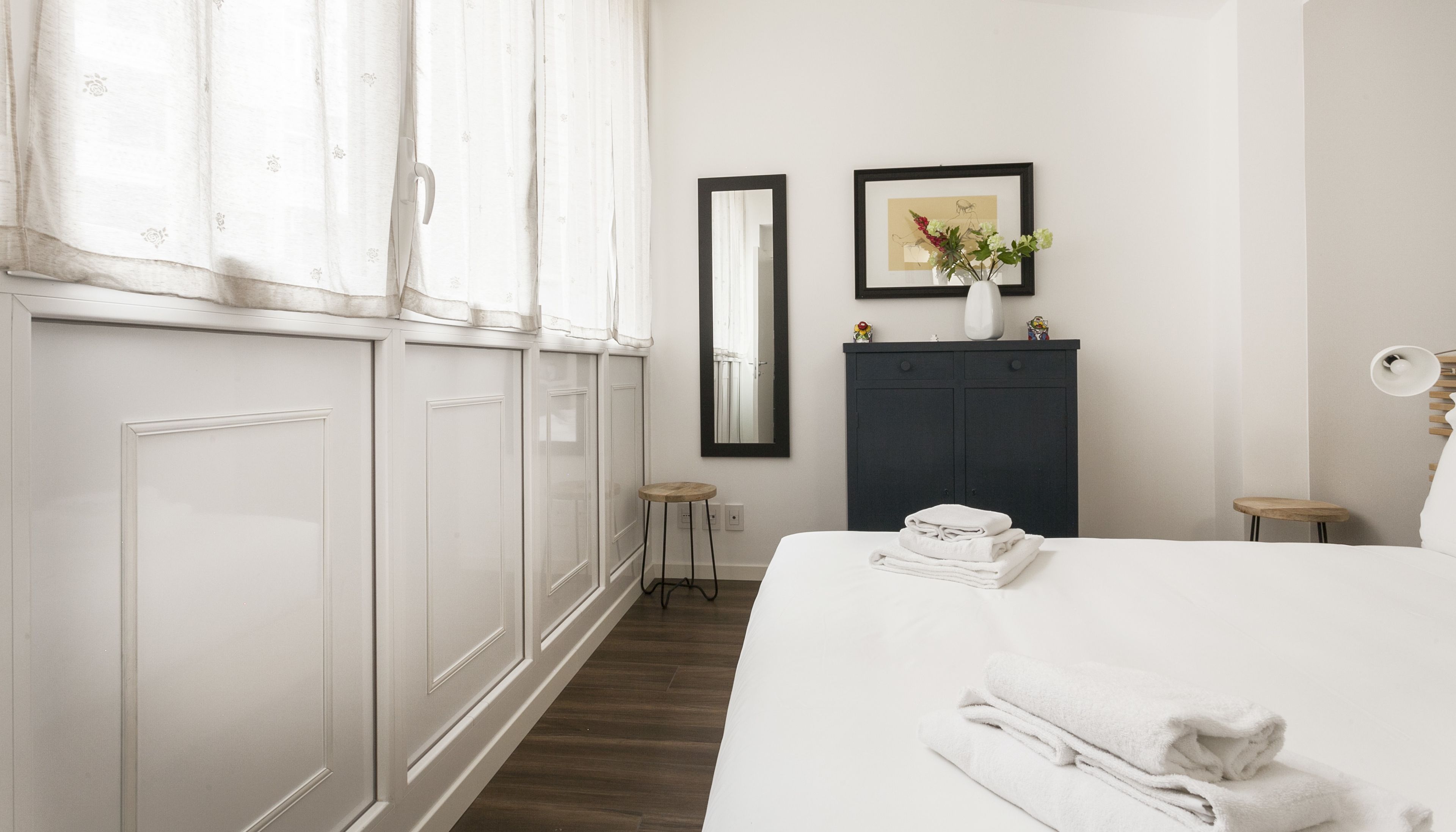 Apartment (1 Bedroom) | 1 bedroom, iron/ironing board, cribs/infant beds, free WiFi