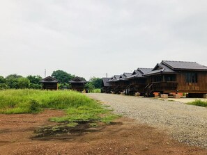 Property grounds - We Care Resort (Wichian Buri)