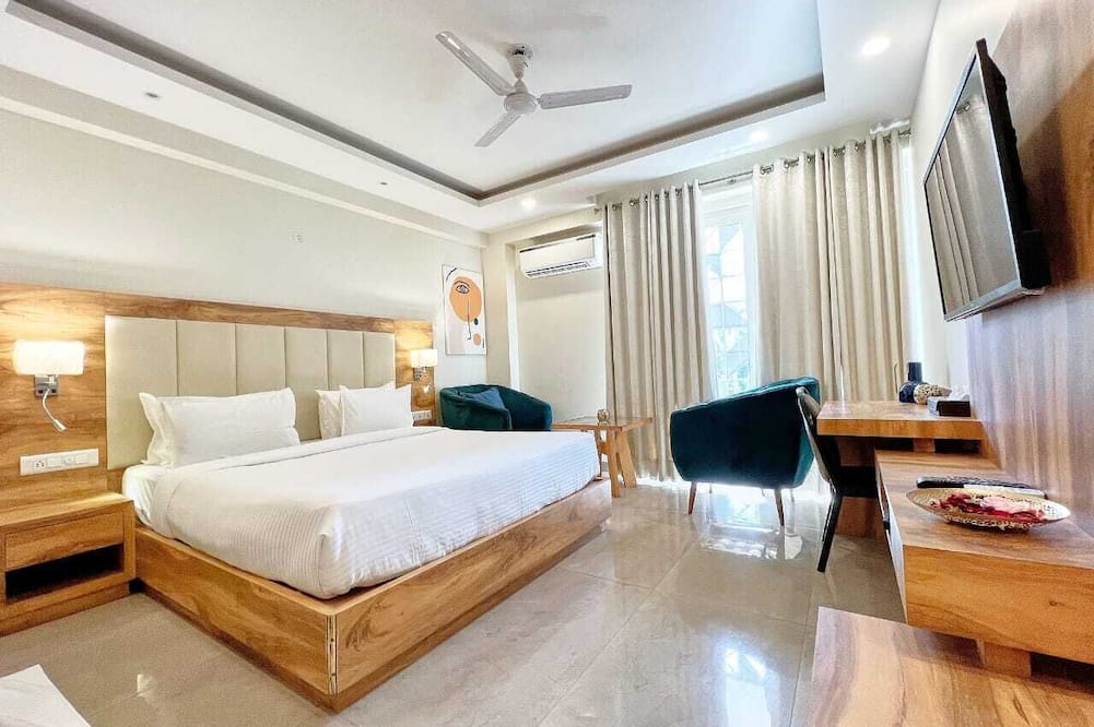 Hotel Golf View Suites