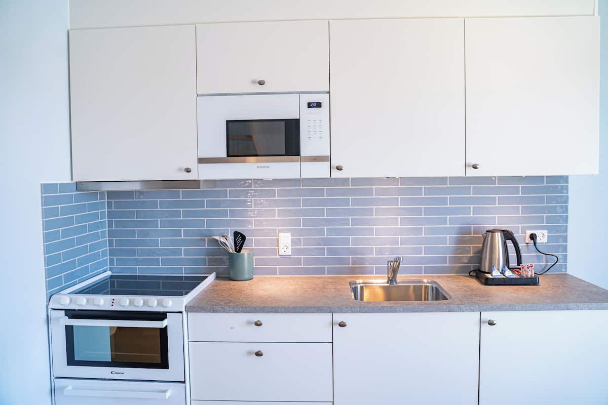 apartment, 2 bedrooms, kitchen | 1 bedroom, desk, soundproofing, free wifi