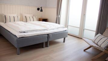 Familienapartment | Zimmersafe, Schreibtisch, kostenloses WLAN, Bettwäsche