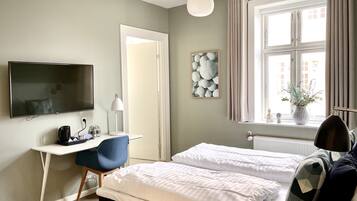 Dobbeltværelse | 1 soveværelse, skrivebord, lydisolering, gratis Wi-Fi
