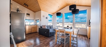 Blue View Cabin 6A with Hot Tub