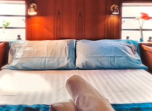 Chambre (Lemonia Yacht) | Bureau, chambres insonorisées, lits pliants/supplémentaires