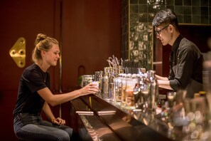 Bar (on property) - Getcha Hostel (Taichung)