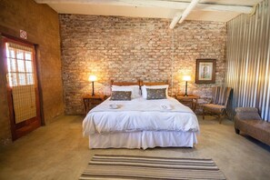 木屋, 多张床, 无障碍, 山景 | 遮光窗帘、床单