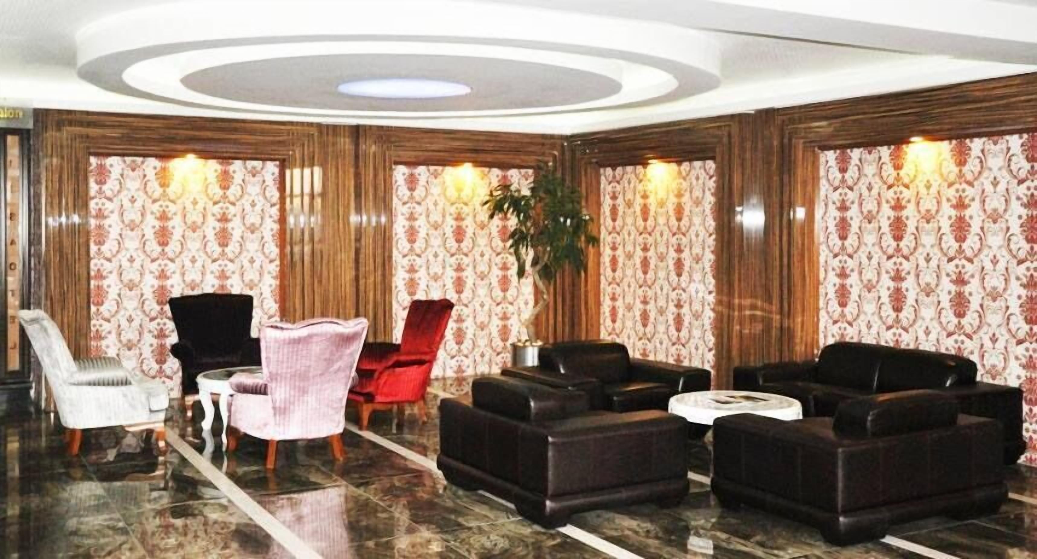 로비 좌석 공간