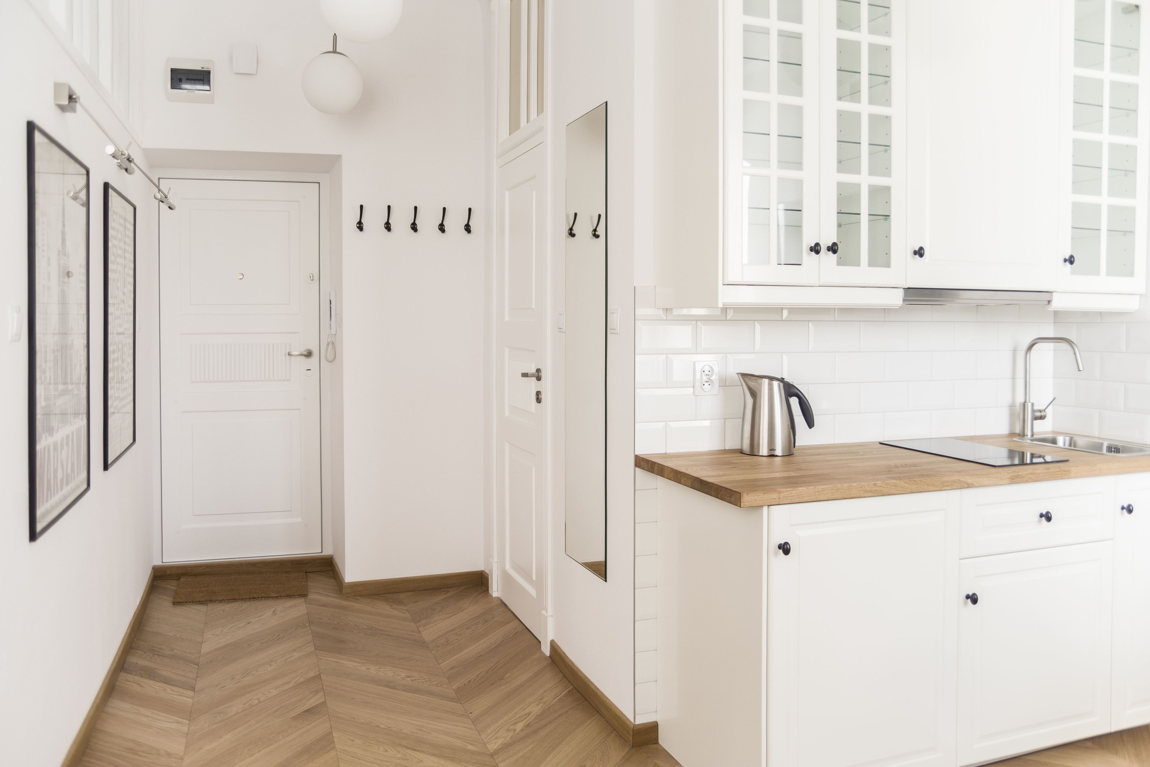 Design Studio Suite, 1 Queen Bed with Sofa bed, Non Smoking, City View | Private kitchenette