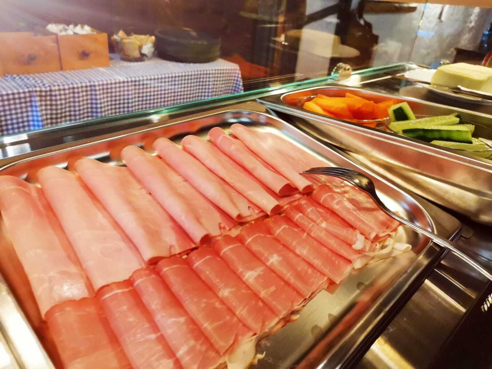 뷔페 아침 식사
