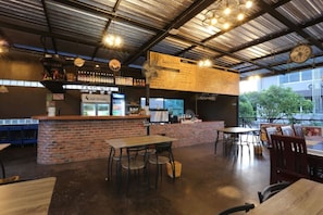 Breakfast, lunch and dinner served  - Baan Chang Hotel & Coffee House (Tak)