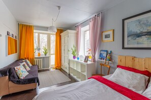 Desk, iron/ironing board, free WiFi, bed sheets