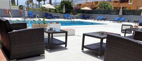 Piscine extérieure (ouverte en saison)