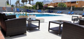 Seasonal outdoor pool