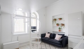 Living room - Kotimaailma Helsinki Erottaja 1-3 (Helsinki)