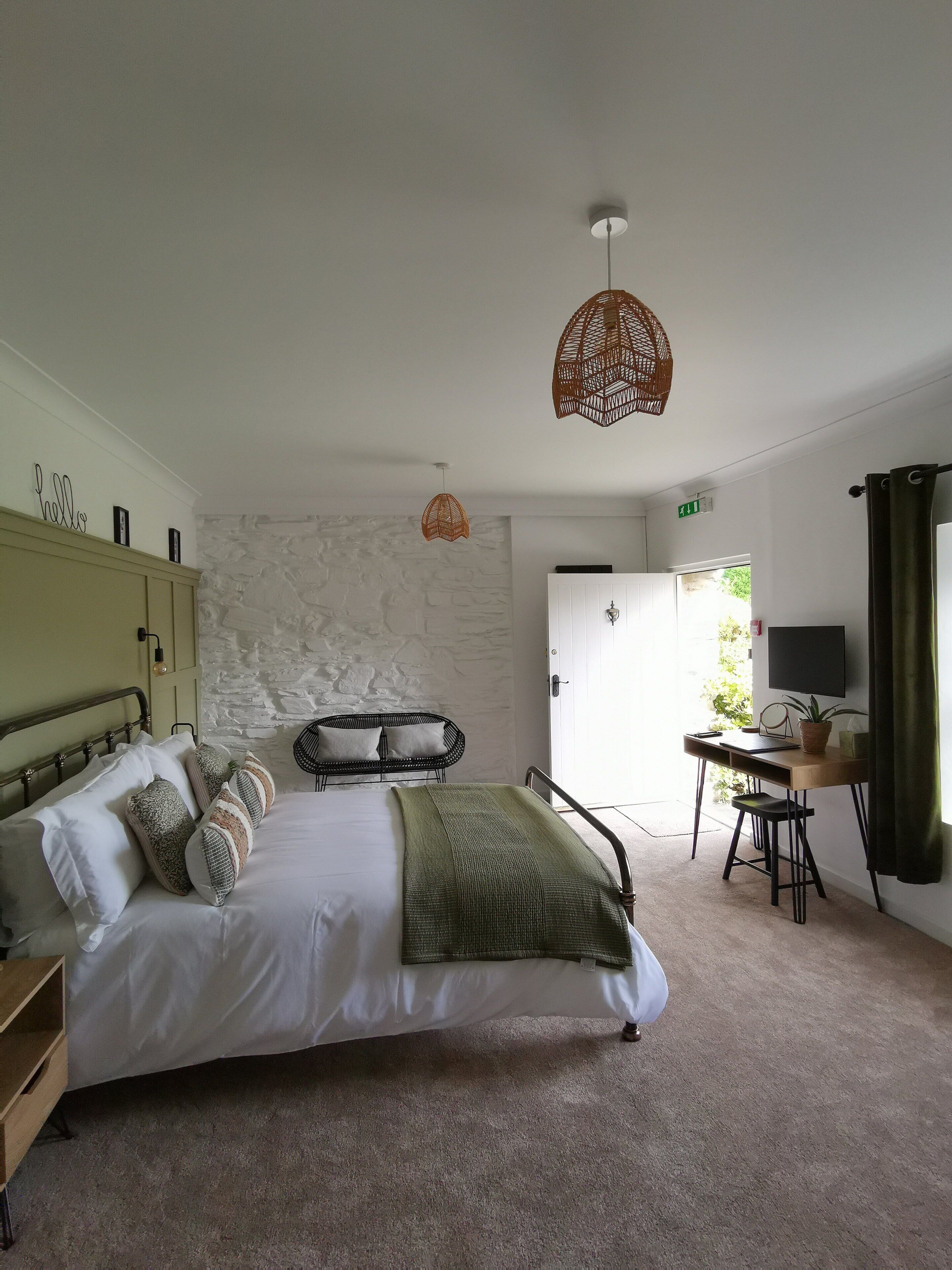 Family Room, 1 Bedroom | Premium bedding, desk, soundproofing, iron/ironing board (on request)