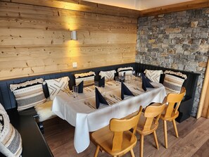 Lunch and dinner served  - Hotel Bergsonne Rigi   (Weggis)