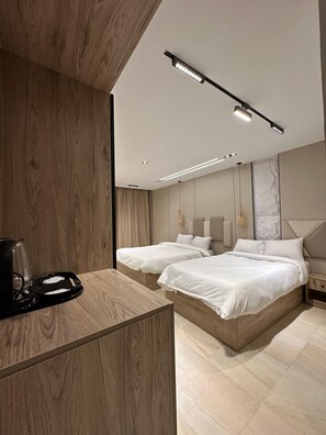 Premium Twin Room, 2 Single Beds, Mountain View - Pyramids Height Hotel & Pyramids Master Scene Rooftop (Giza)