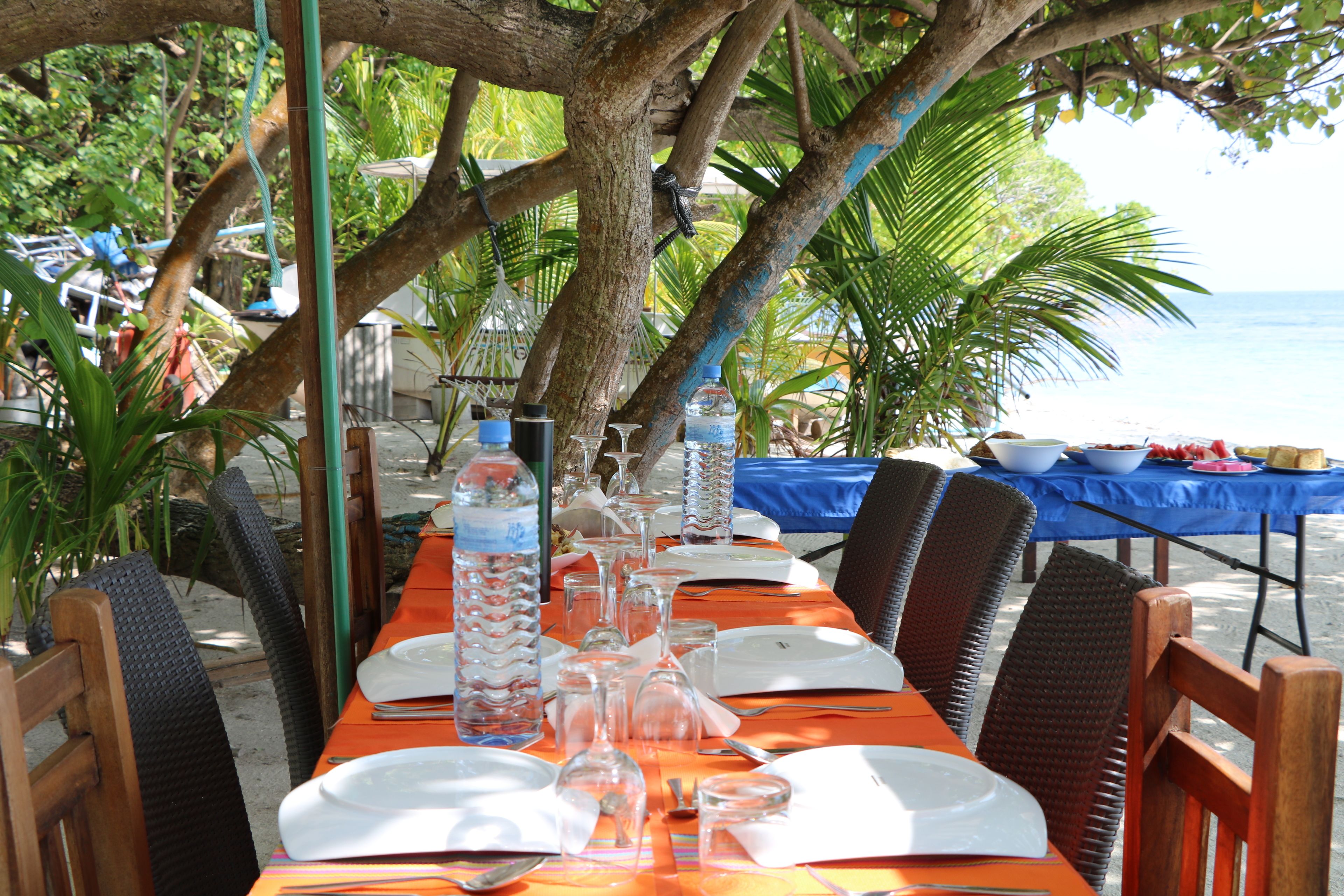 Tägliches inbegriffenes kontinentales Frühstück