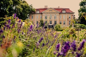 Garden - Schloss Stülpe (Nuthe-Urstromtal)