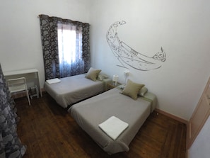 Free WiFi, bed sheets