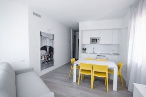 TV, Netflix - Bertamini Apartments (Nago-Torbole)
