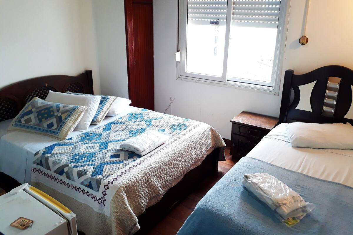 Triple Room, Multiple Beds, Non Smoking | Minibar, free WiFi, bed sheets