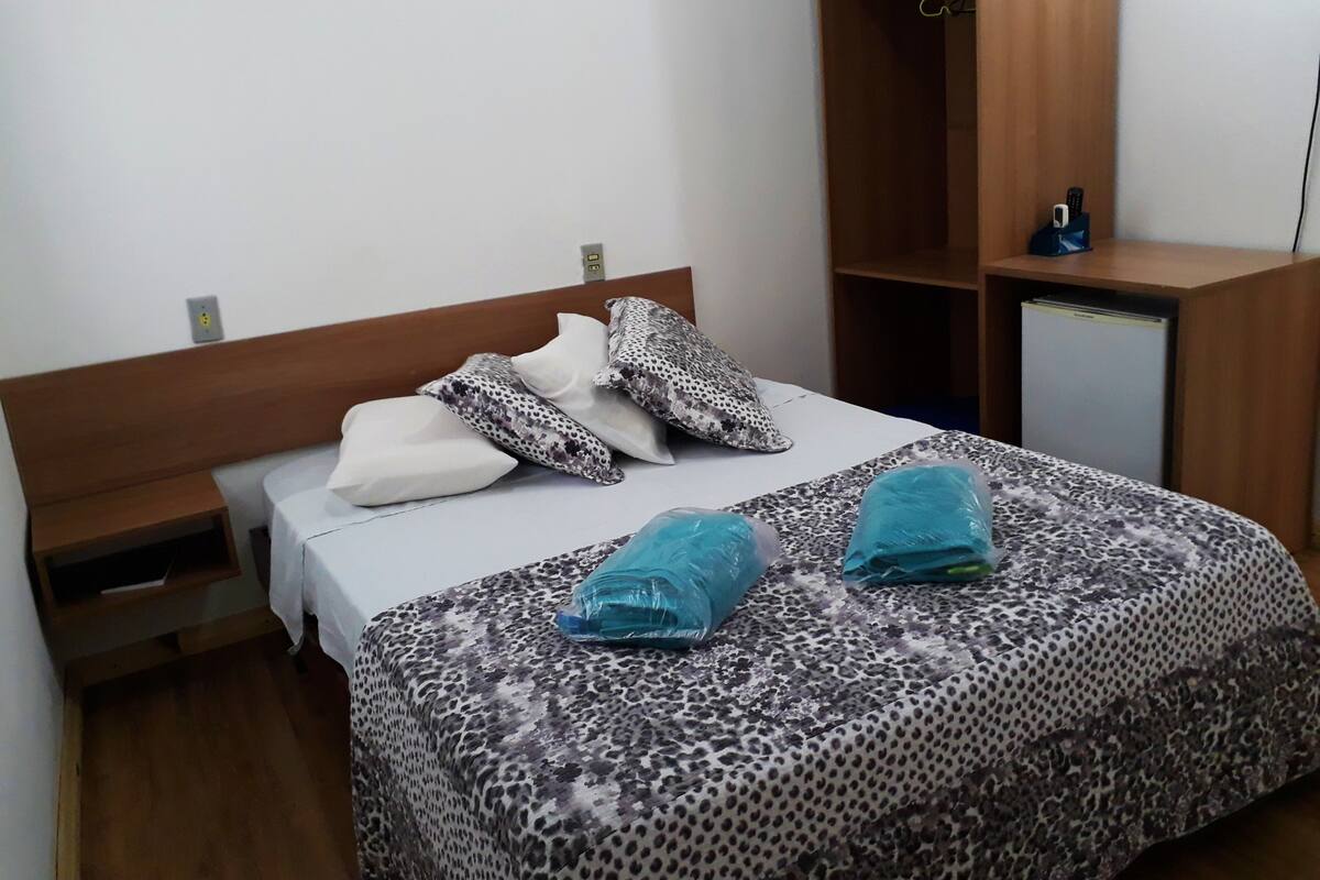 Standard Double Room, 1 Double Bed, Non Smoking | Minibar, free WiFi, bed sheets