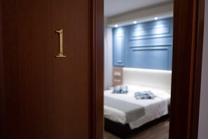 Double or Twin Room, Private Bathroom | Room amenity - Boutique Stop and Sea Guesthouse (Rome)