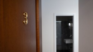 Doppelzimmer, eigenes Bad (External) | Zimmerausstattung