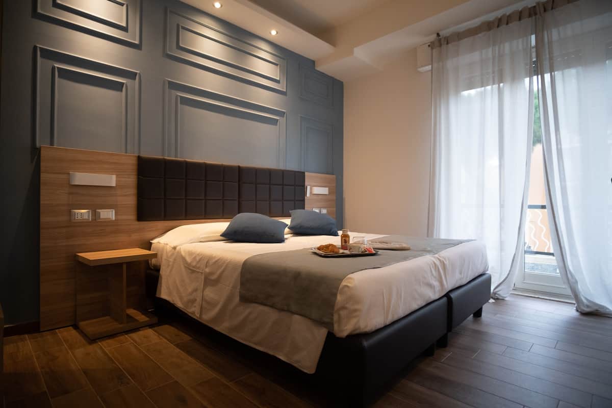 In-room safe, desk, blackout drapes, iron/ironing board (on request)