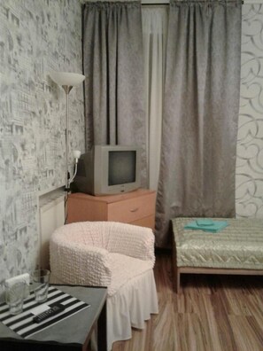 布置獨特、遮光布/窗簾、熨斗/熨衣板、免費無線上網