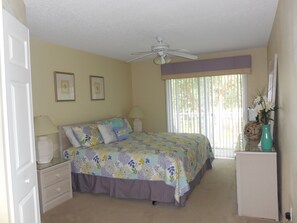 Perhepientalo, parveke, puutarha-alue | 4 makuuhuonetta, yksilöllisesti sisustettu, yksilöllisesti kalustettu