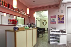 Dining - Hotel Ginebra (Barcelona)