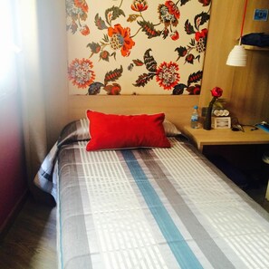 Room - Hotel Ginebra (Barcelona)
